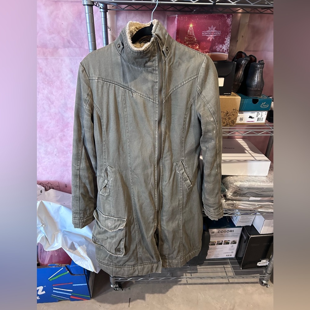 Hemp Hoodlamb Green Distressed Style Winter Jacket Women’s Size Small